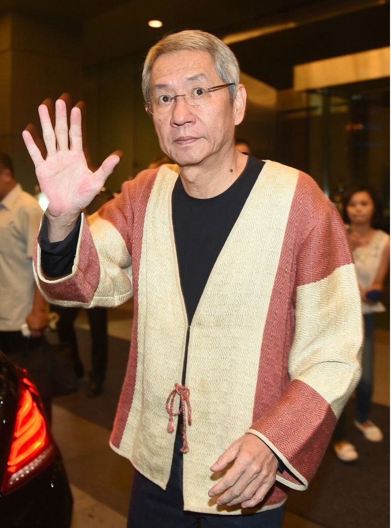 寒舍创办人蔡辰洋过逝 侄女关颖:很突然